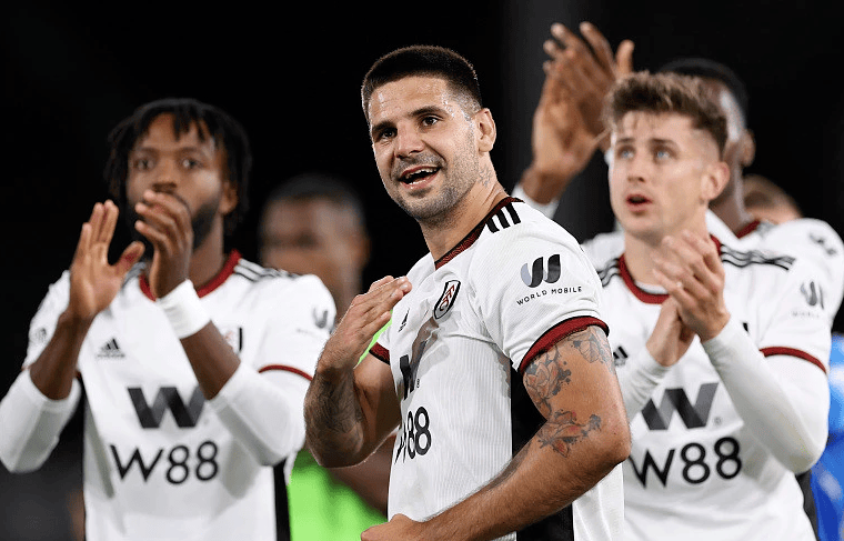 通过拖长对 通过拖长对