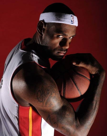 也体现了球 也体现了球