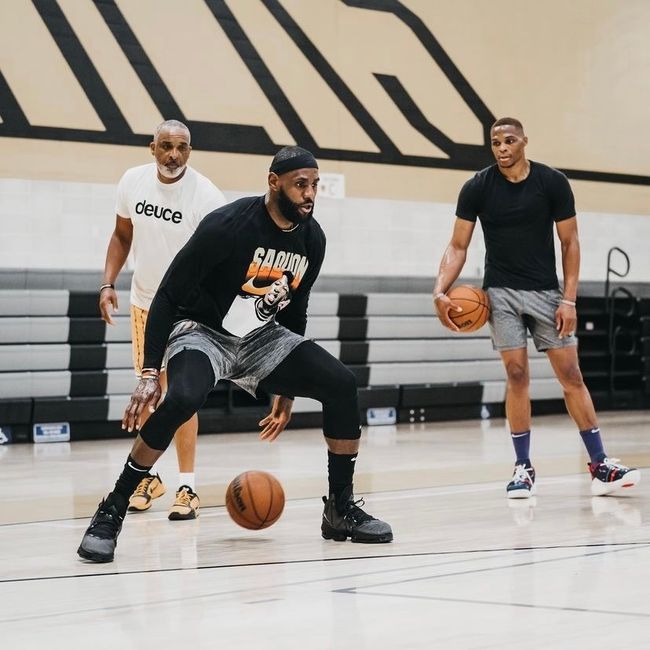 在足球叙事 在足球叙事