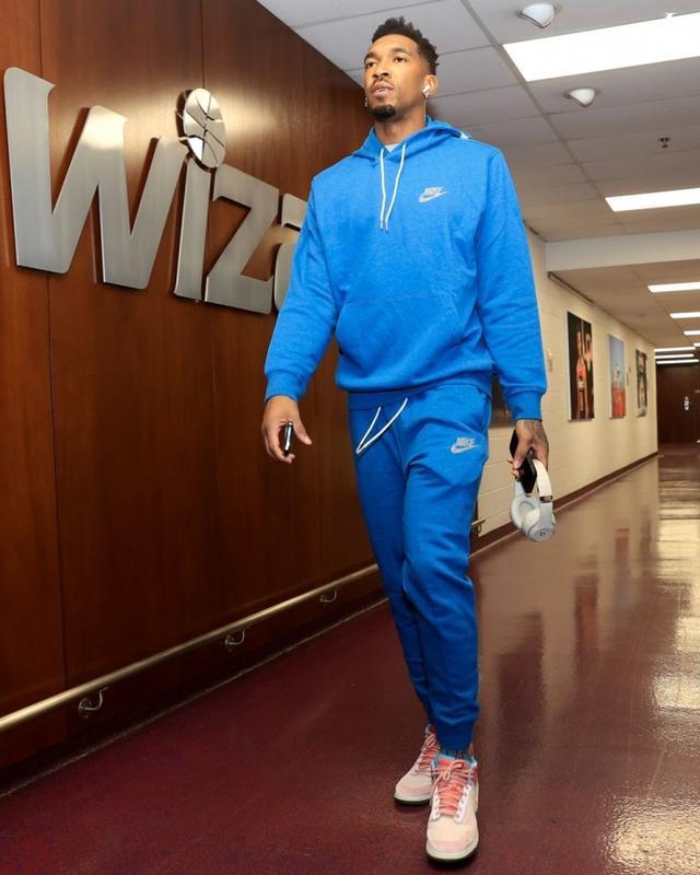 别告诉朋友 别告诉朋友