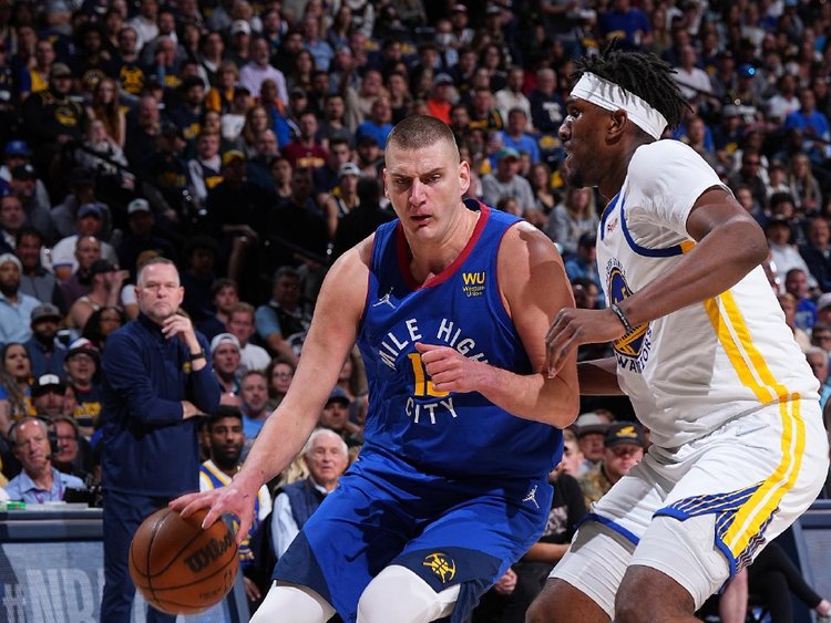 标题里的 标题里的