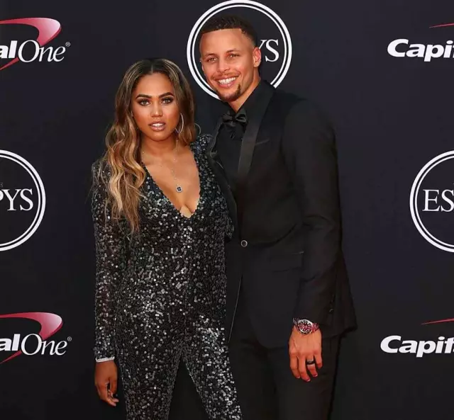 低位接应也 低位接应也